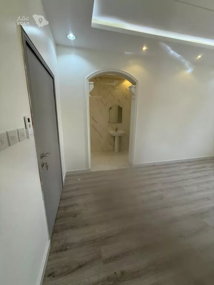 Apartment for Rent in Riyadh Al Mahdiyah 11