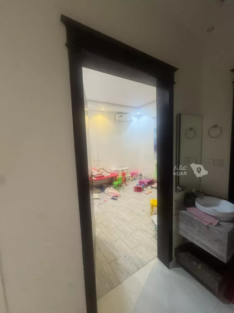 Villa for Sale in Riyadh Ar Rimal 7