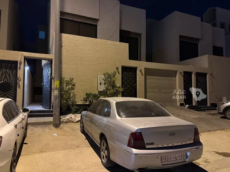 شقة للإيجار في شارع آل طياش, حي عكاظ, مدينة الرياض, منطقة الرياض