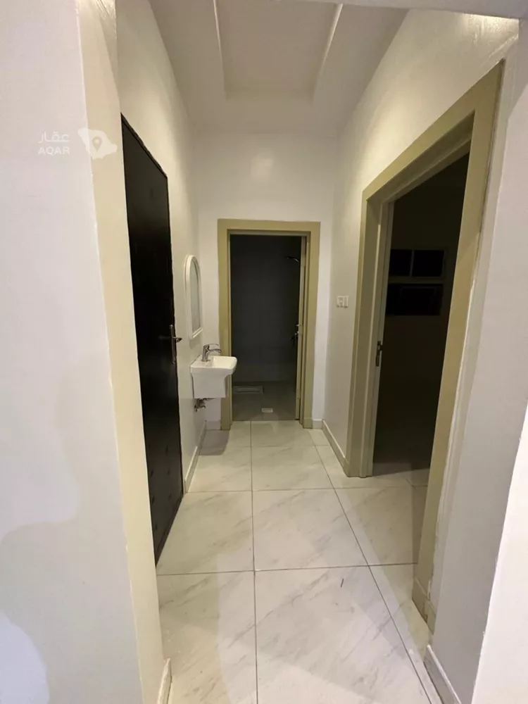Apartment for Rent in Riyadh Okaz 8
