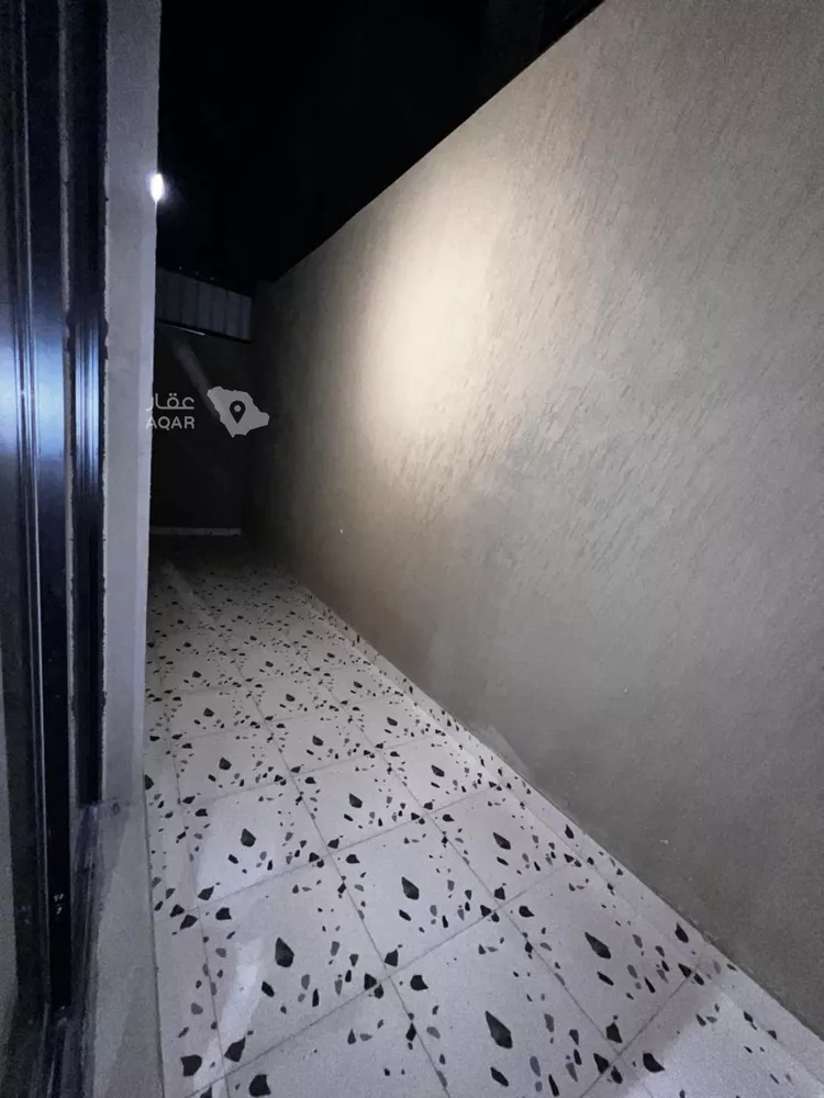 Floor for Rent in Riyadh Badr 18