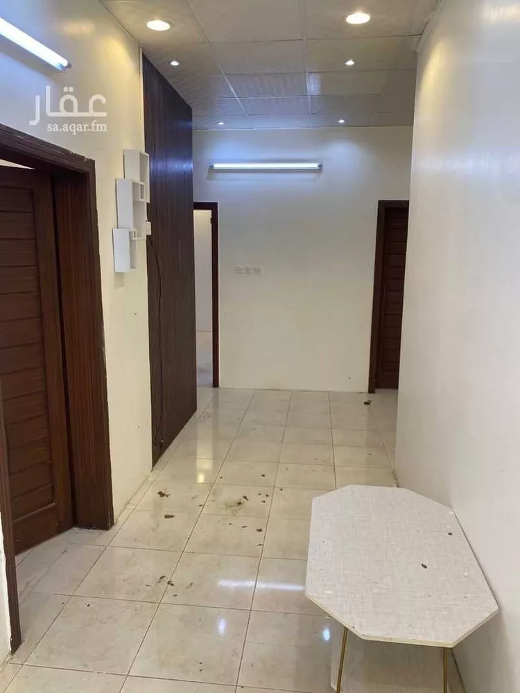 بيت للإيجار في شارع عبد العزيز الطبيري ، حي الحرازات ، جدة ، جدة 8