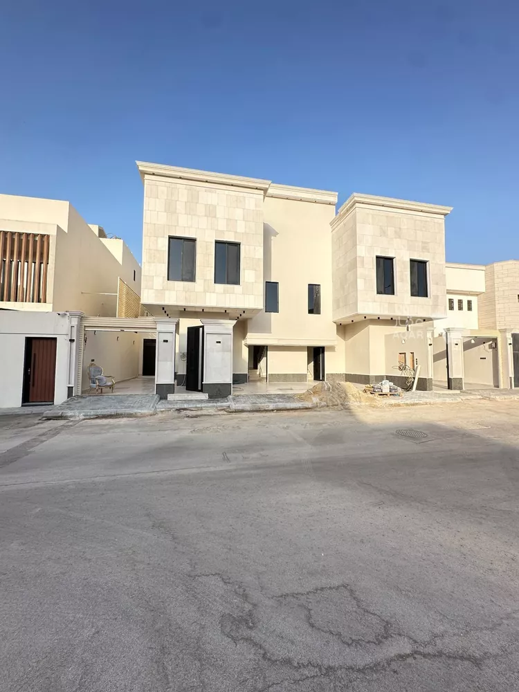 Floor for Sale in Riyadh Okaz