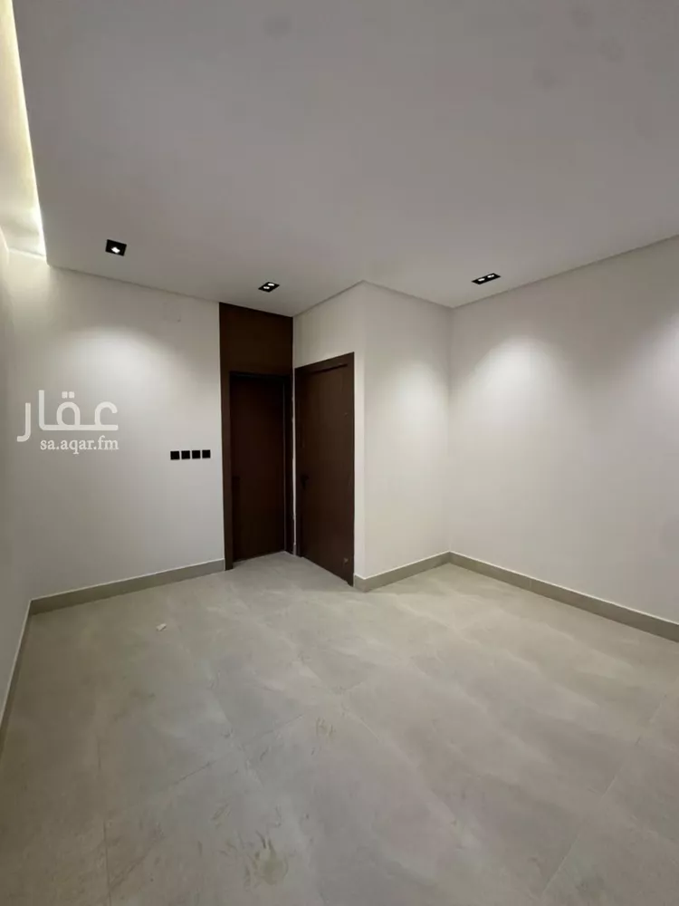 دور للبيع في شارع بدر, حي بدر, مدينة الرياض, منطقة الرياض صورة 3