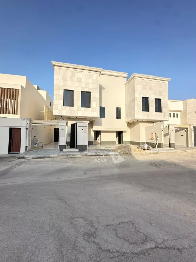 Floor for Sale in Riyadh Okaz 4