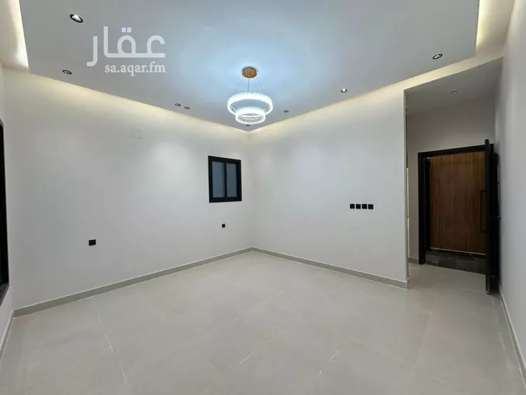 Floor for Sale in Riyadh Tuwaiq صورة 3