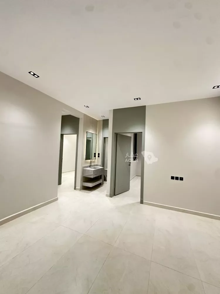 Villa for Sale in Riyadh Tuwaiq 8