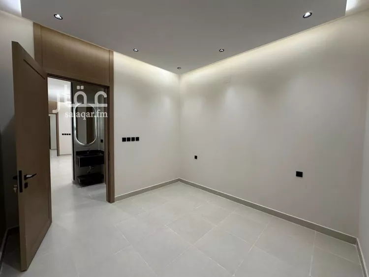 Floor for Sale in Riyadh Tuwaiq 16
