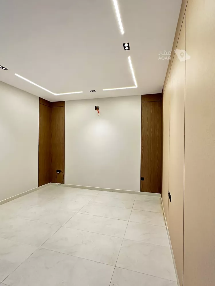 Villa for Sale in Riyadh Tuwaiq 5