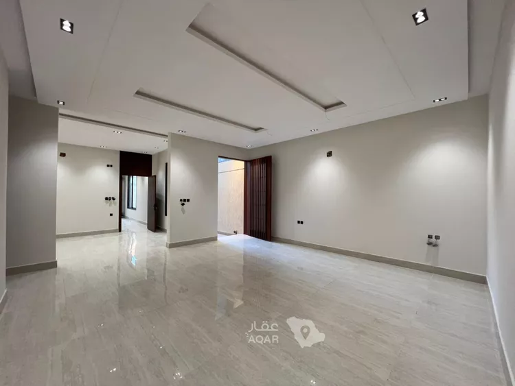 Floor for Sale in Riyadh Tuwaiq صورة 3