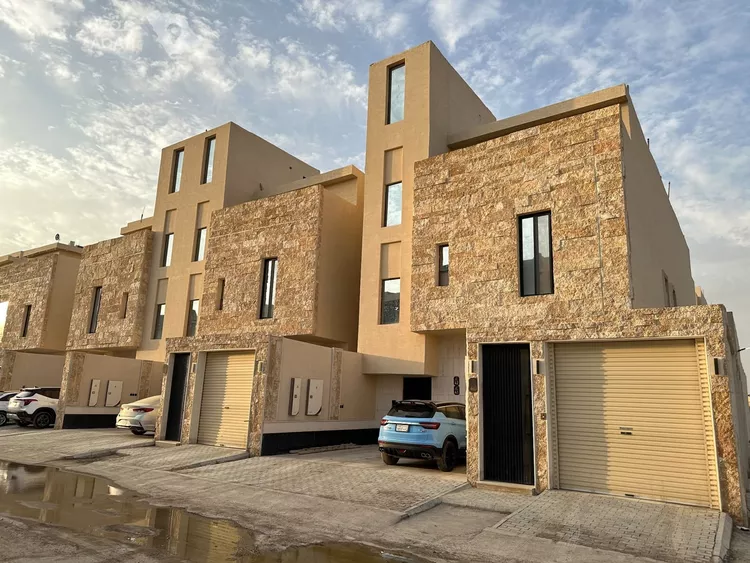 دور للبيع في شارع عبدالله بن نمير, حي طويق, مدينة الرياض, منطقة الرياض 18