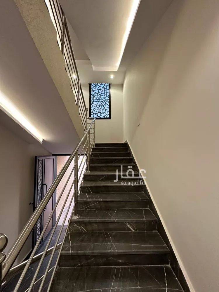 Floor for Sale in Riyadh Dirab صورة 3