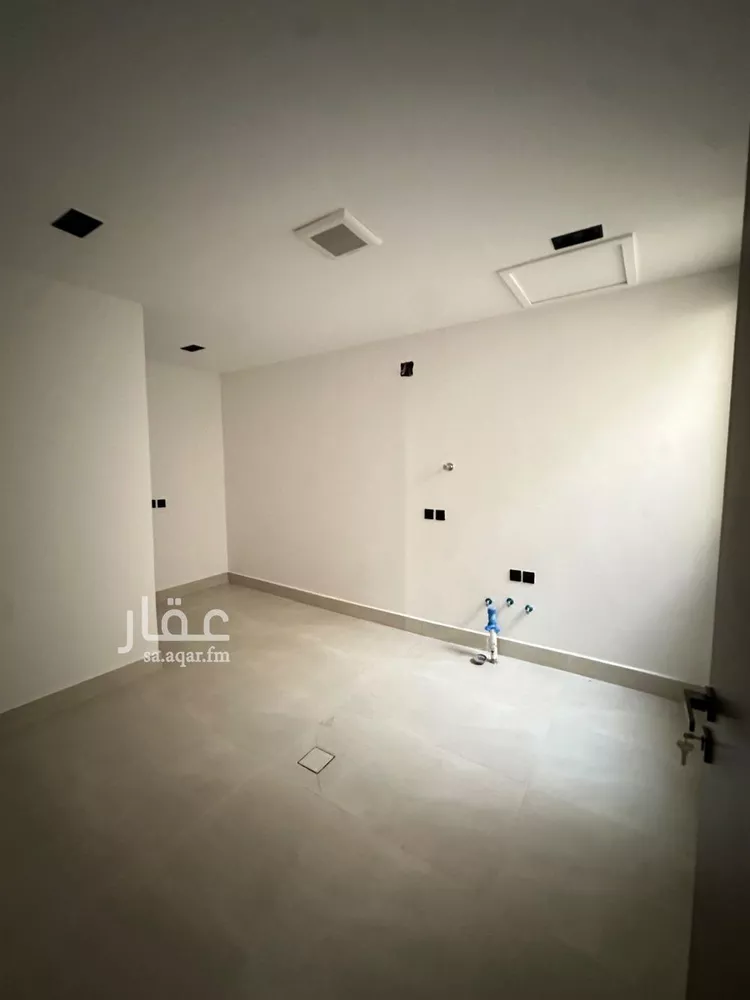 دور للبيع في شارع بدر, حي بدر, مدينة الرياض, منطقة الرياض 7