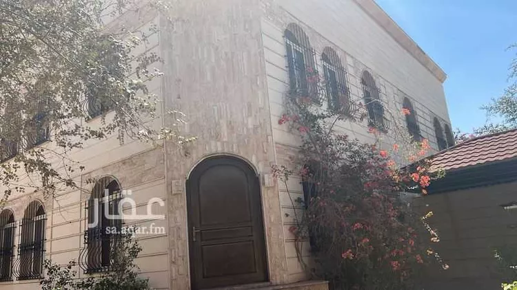 فيلا للبيع في شارع مقدام بن داوود ، حي الجماوات ، المدينة المنورة ، منطقة المدينة المنورة صورة 4