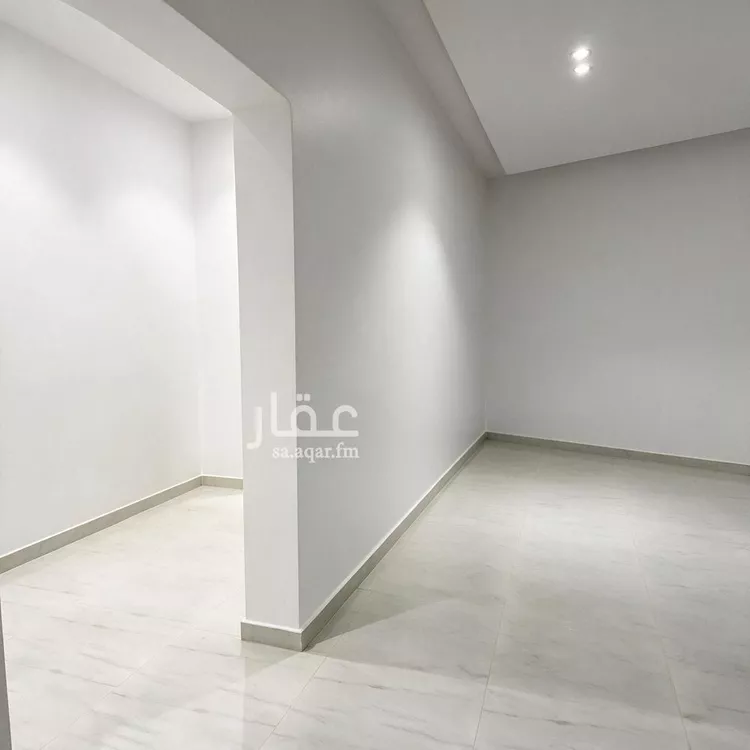 Floor for Sale in Riyadh Badr صورة 3