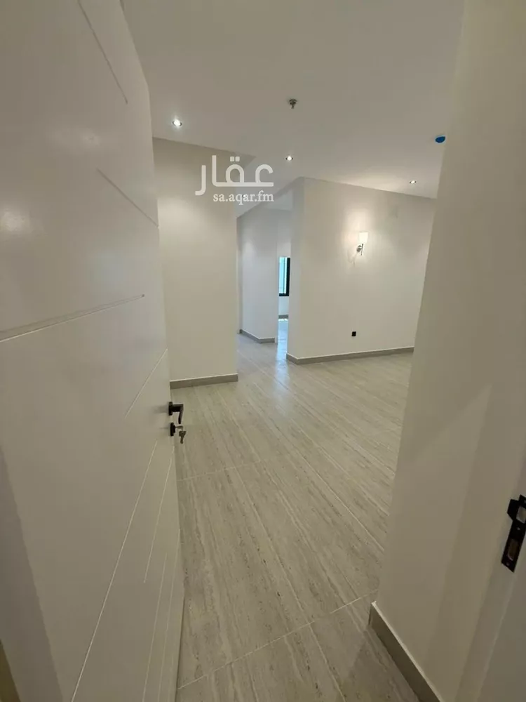 شقة للبيع في شارع المراح, حي الحمراء, مدينة الخبر, المنطقة الشرقية 6
