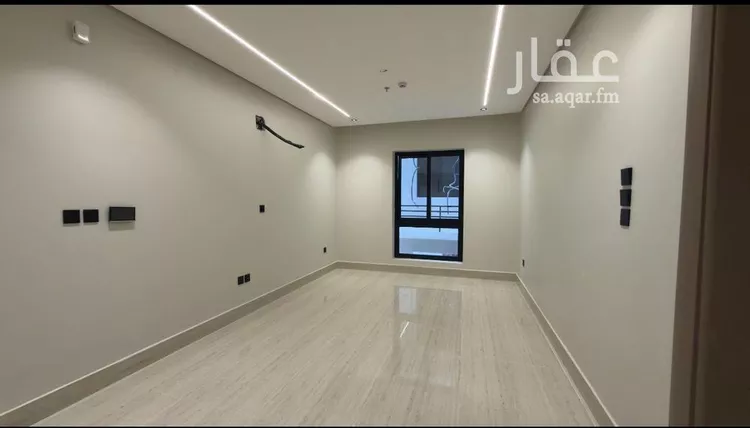 شقة للبيع في شارع القيصومة, حي الحمراء, مدينة الخبر, المنطقة الشرقية 8
