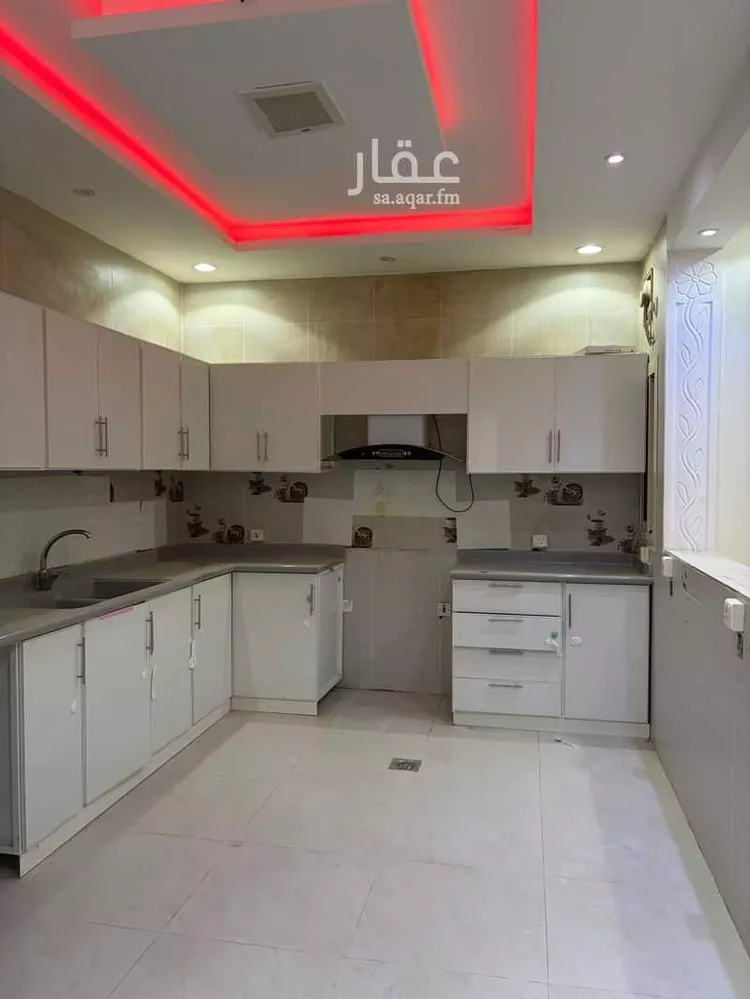 شقة للإيجار في شارع القصرة, حي العوالي, مدينة مكة المكرمة, منطقة مكة المكرمة 8