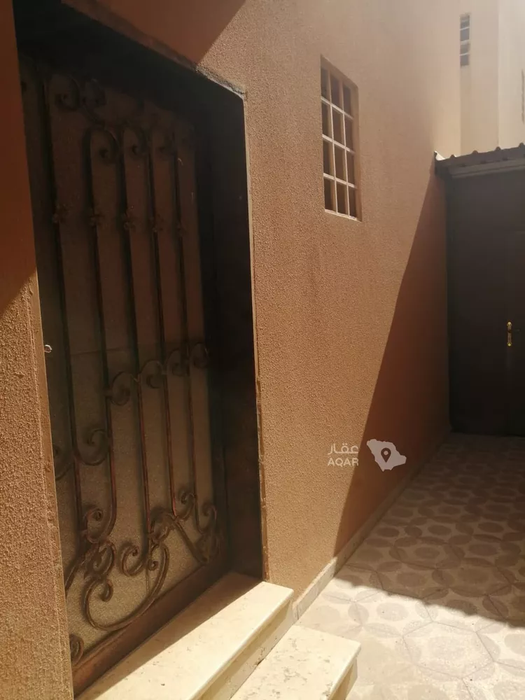 فيلا للبيع في شارع عاتق البلادي ، حي الربوة ، بريدة ، بريدة 10