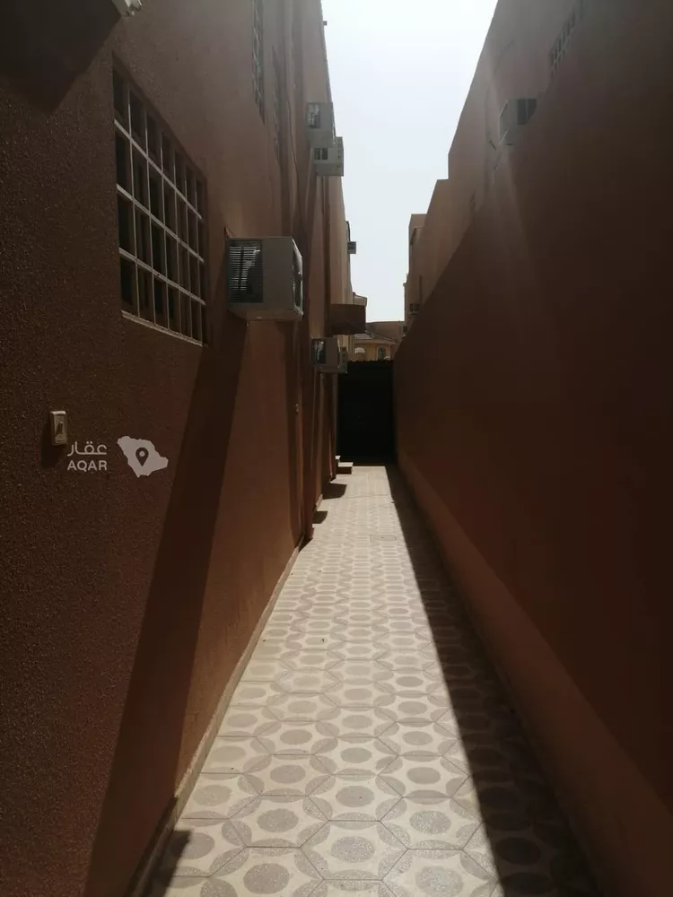 فيلا للبيع في شارع عاتق البلادي ، حي الربوة ، بريدة ، بريدة 3
