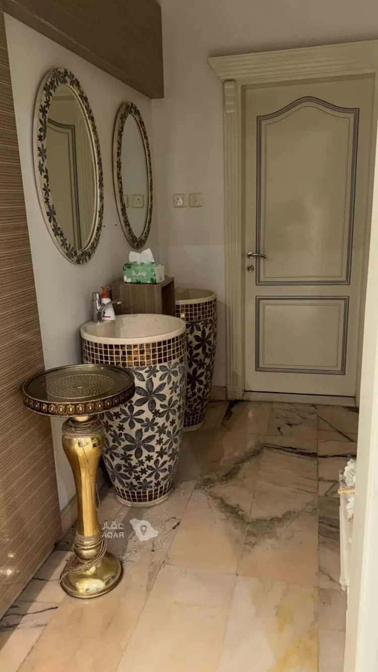 Villa for Sale in Riyadh Al Muruj 2