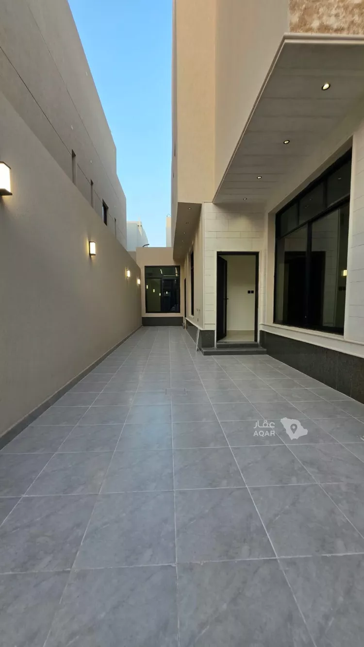 فيلا للبيع في شارع يعقوب بن عمرو, حي الرمال, مدينة الرياض, منطقة الرياض 5