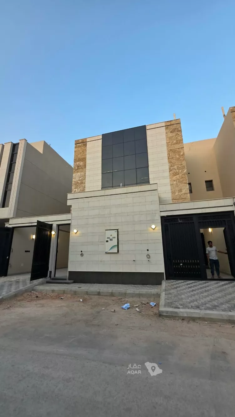 فيلا للبيع في شارع يعقوب بن عمرو, حي الرمال, مدينة الرياض, منطقة الرياض