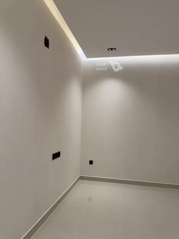 شقة للإيجار في شارع خزام, حي ظهرة لبن, مدينة الرياض, منطقة الرياض 8