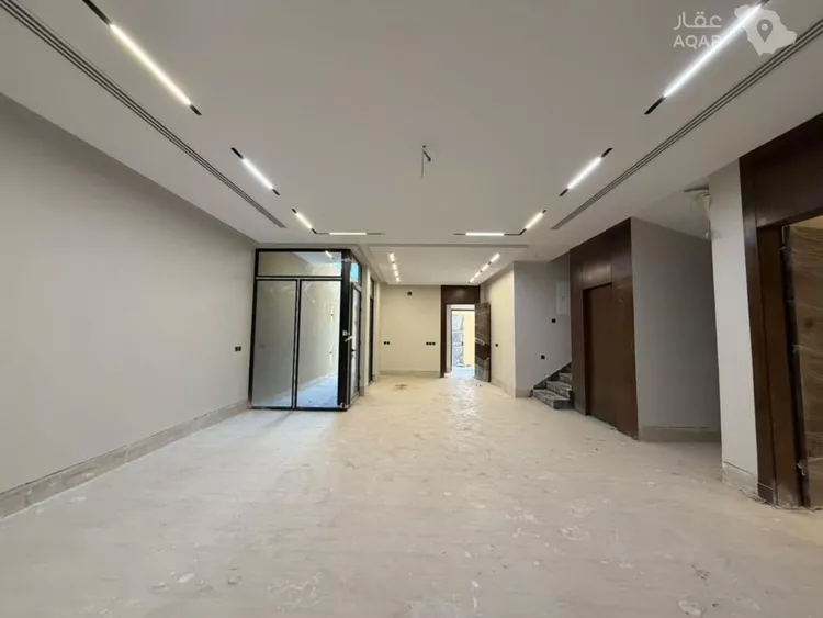Villa for Sale in Riyadh Al Arid 10