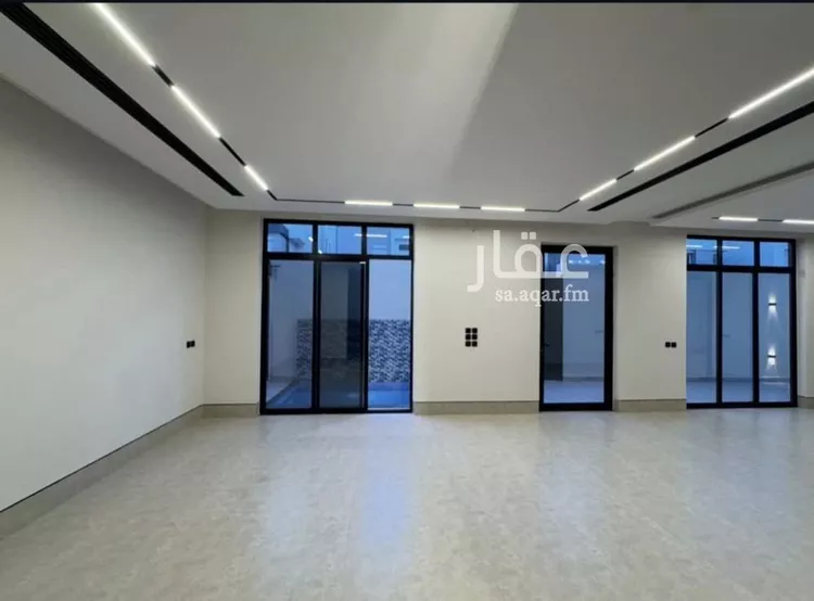 فيلا للبيع في شارع علي المحتسب, حي العارض, مدينة الرياض, منطقة الرياض صورة 2