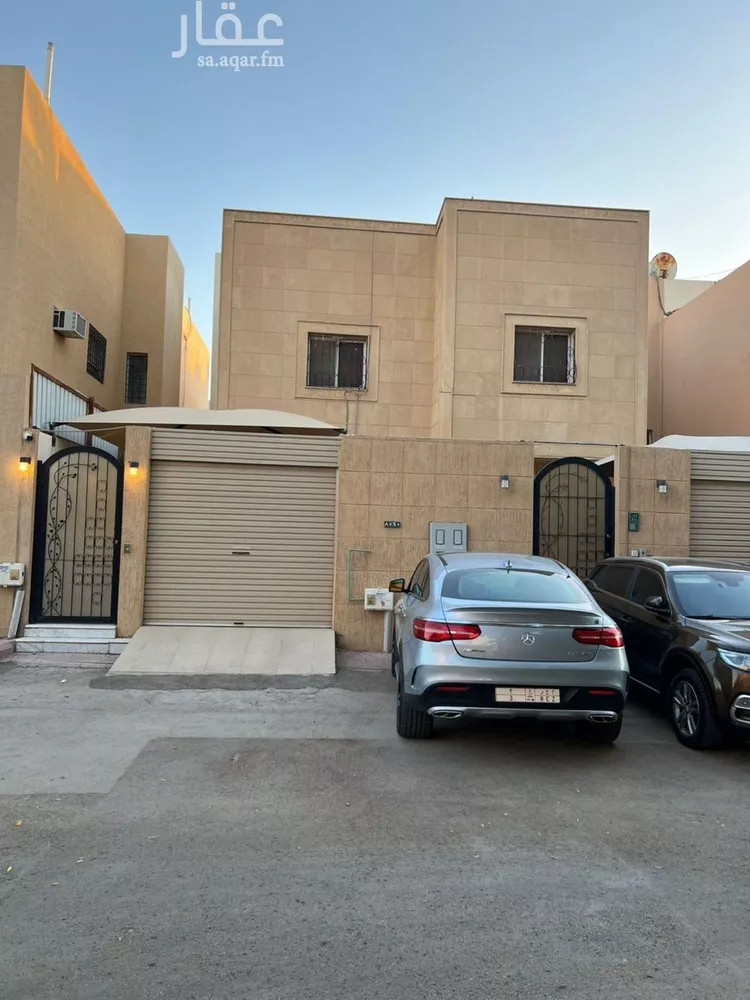 فيلا للبيع في شارع البحـــر الأحــــمر, حي النفل, مدينة الرياض, منطقة الرياض