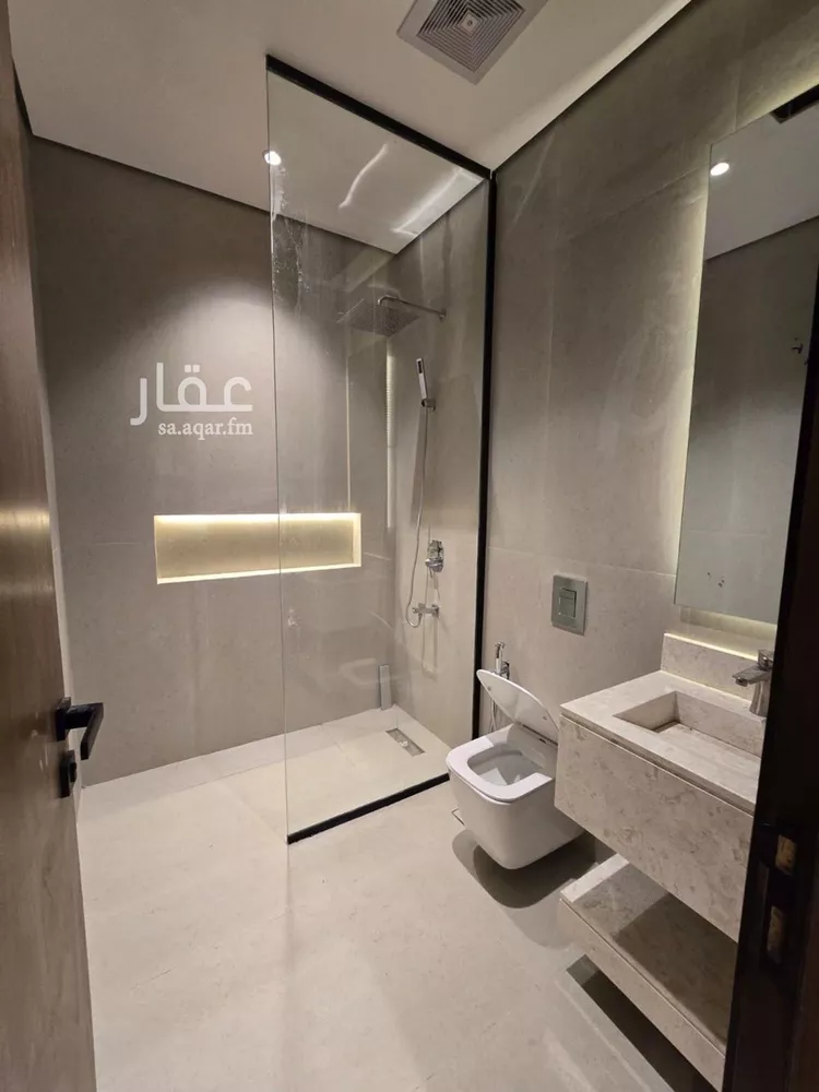 فيلا للبيع في شارع علي المحتسب, حي العارض, مدينة الرياض, منطقة الرياض 12