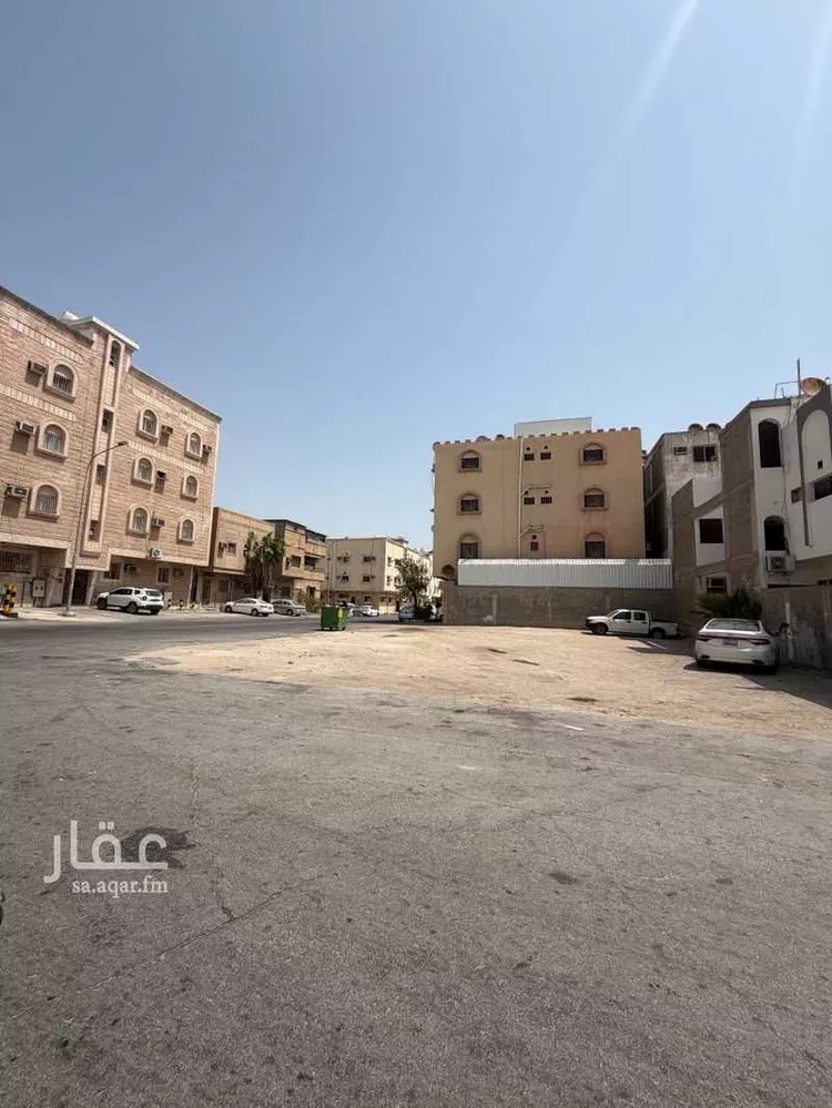 أرض للبيع في شارع أبها ، حي الثقبة ، الخبر ، الخبر