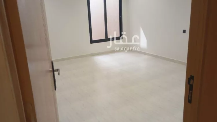 دور للبيع في شارع العزم, حي بدر, مدينة الرياض, منطقة الرياض 12