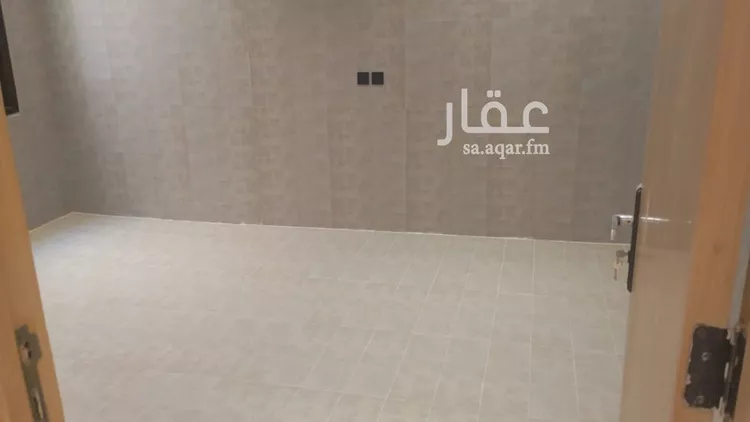 دور للبيع في شارع العزم, حي بدر, مدينة الرياض, منطقة الرياض 13