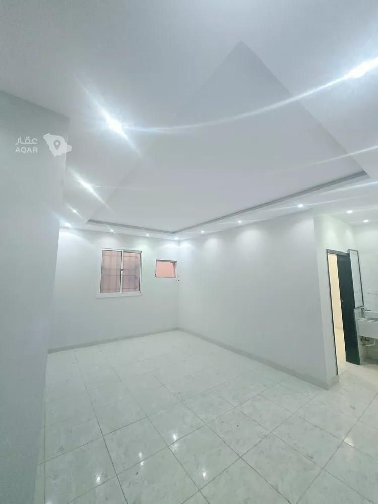 شقة للبيع في شارع عمر مكرم, حي الرمال, مدينة الرياض, منطقة الرياض 3