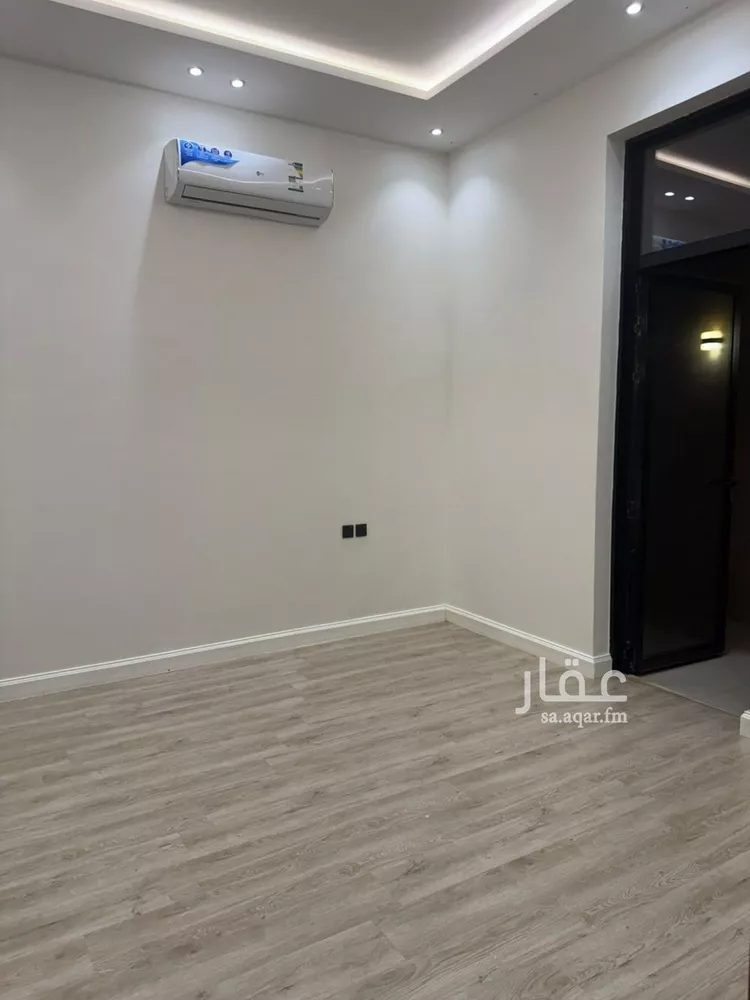 Floor for Rent in Riyadh Sedra 12
