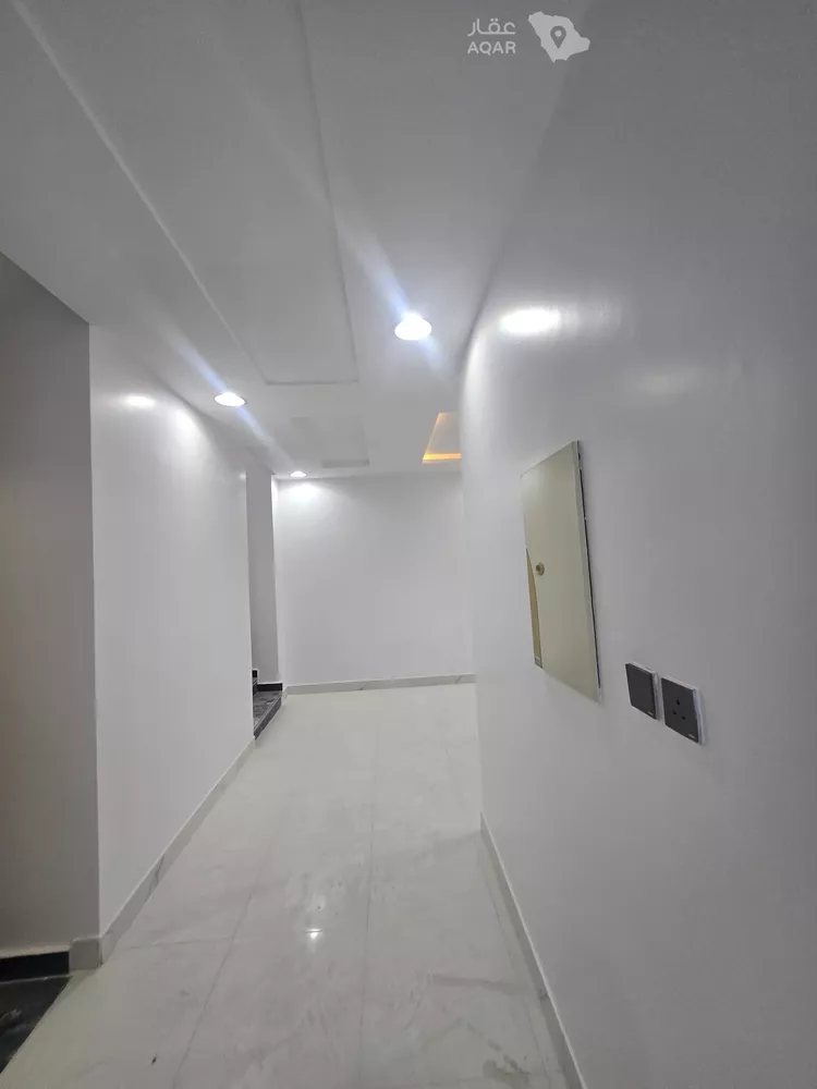 فيلا للإيجار في شارع عبدالعزيز العبادي, حي الرمال, مدينة الرياض, منطقة الرياض 6