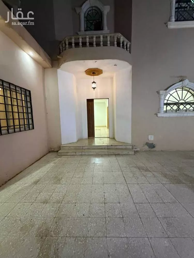 فيلا للبيع في شارع المنقلة, حي اليرموك, مدينة الرياض, منطقة الرياض 16