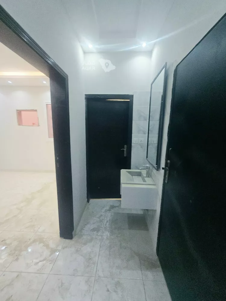 شقة للبيع في شارع عمر مكرم, حي الرمال, مدينة الرياض, منطقة الرياض 2