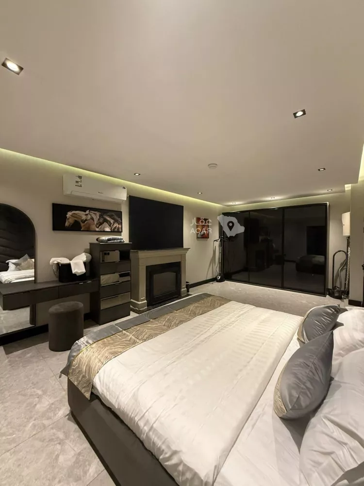 Studio for rent in Riyadh Al Khaleej 14