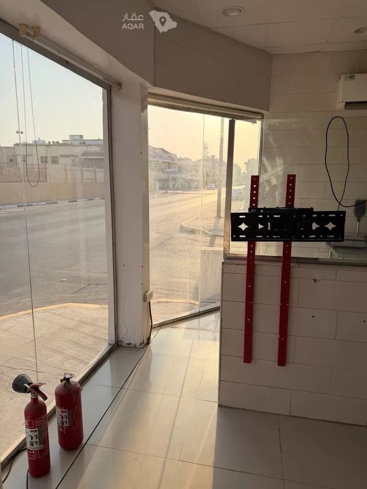 Shop for Rent in Al Hofuf Al Khars 3