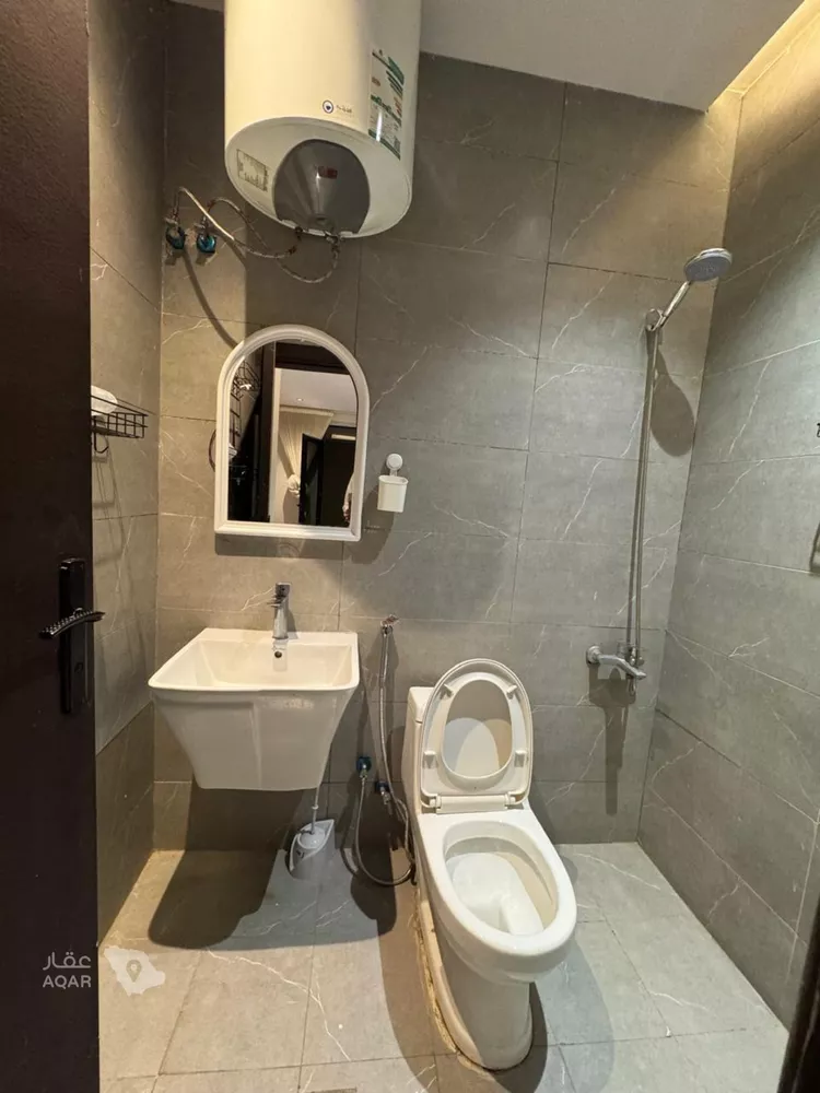 شقة للإيجار في شارع ابي سفيان بن حرب, حي مغرزات, مدينة الرياض, منطقة الرياض صورة 2