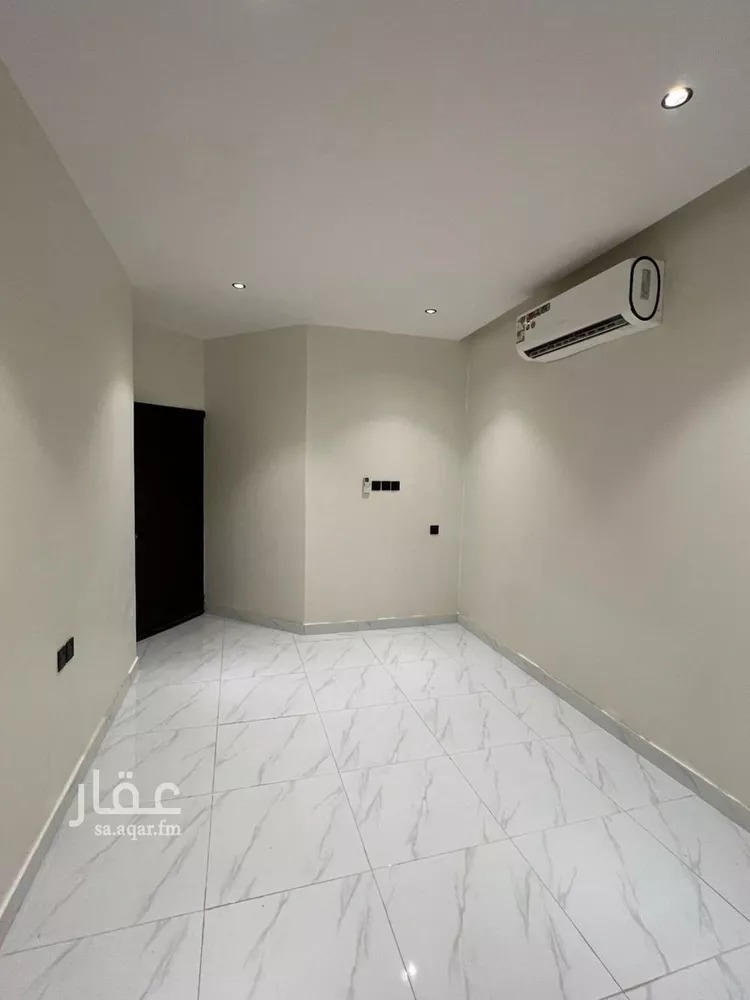 شقة للإيجار في شارع ابي سفيان بن حرب, حي مغرزات, مدينة الرياض, منطقة الرياض صورة 3