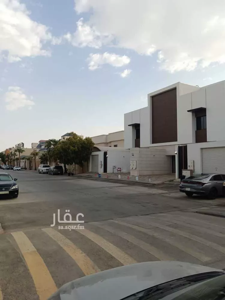 شقة للبيع في شارع ميمونة بنت الحارث, حي ظهرة البديعة, مدينة الرياض, منطقة الرياض