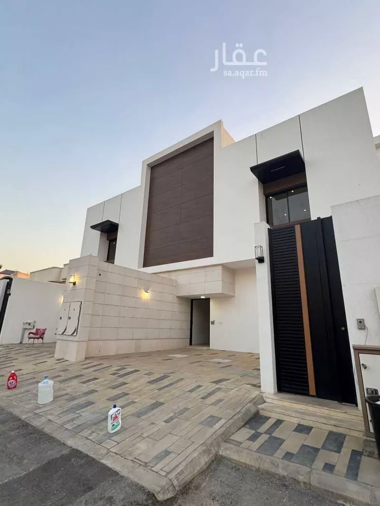 دور للبيع في شارع ميمونة بنت الحارث, حي ظهرة البديعة, مدينة الرياض, منطقة الرياض