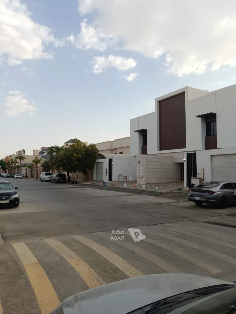 دور للبيع في شارع ميمونة بنت الحارث, حي ظهرة البديعة, مدينة الرياض, منطقة الرياض صورة 4