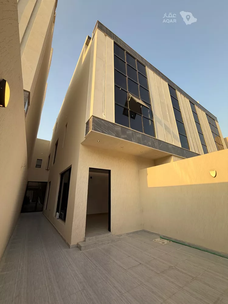 دور للبيع في شارع إبراهيم بن أحمد الشيوي, حي العوالي, مدينة الرياض, منطقة الرياض 4