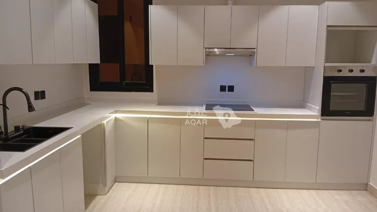 Floor for Rent in Riyadh Al Arid 17