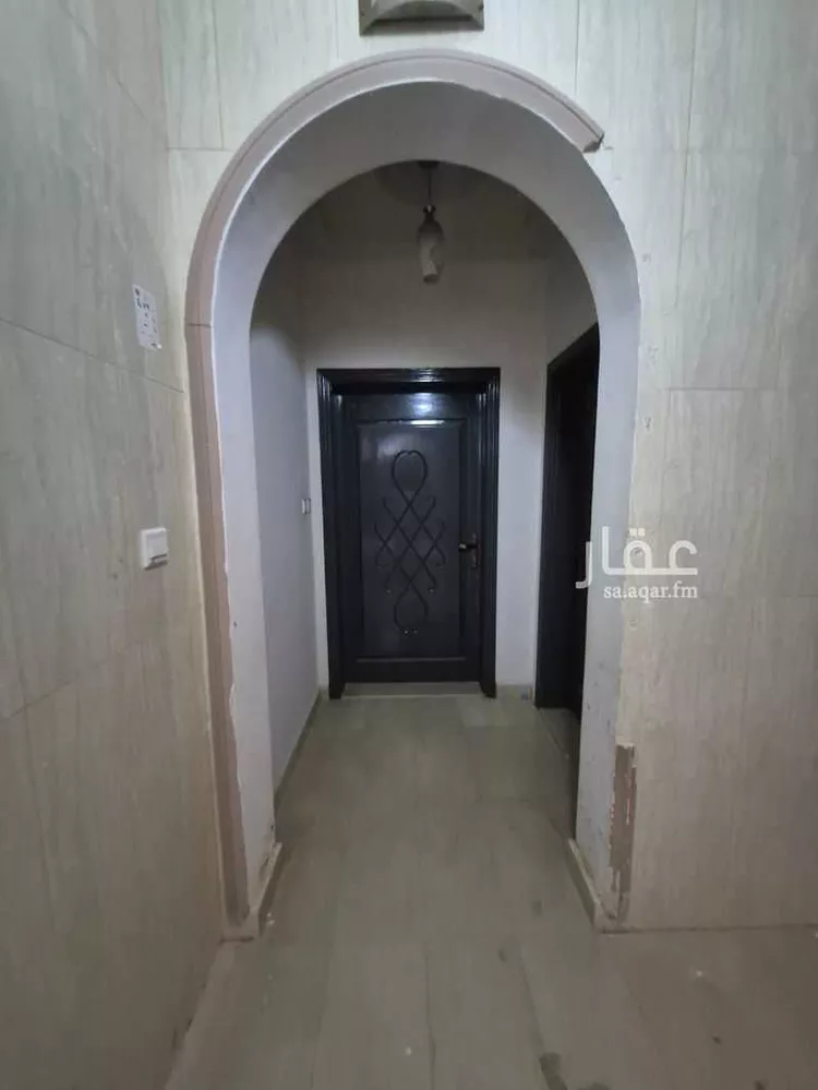 شقة للإيجار في شارع نصف بن المغيره بن الضحاك الحزامي ، حي الملك فهد ، المدينة المنورة ، منطقة المدينة المنورة 14
